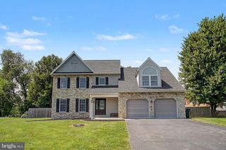 151 STRICKLER RUN DR, Columbia, PA 17512