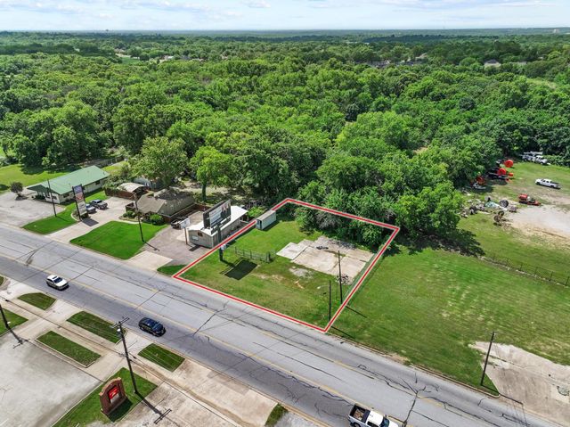 2514 W Morton Street, Denison, TX 75020