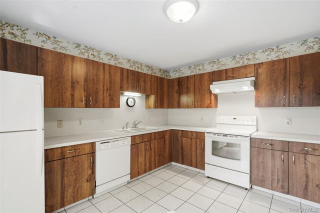 966 Heritage Hills Drive C, Somers, NY 10589