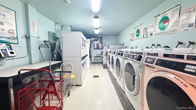 13870 Elder Avenue 4S, Flushing, NY 11355