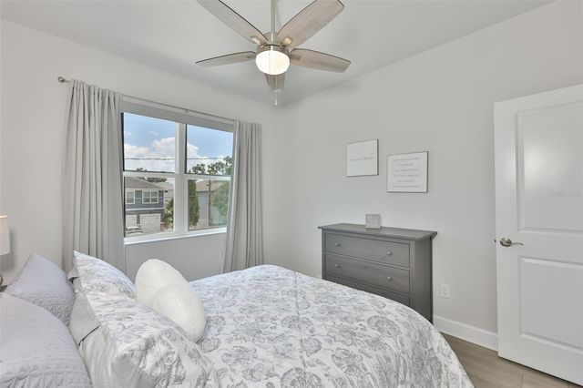 2407 W GRAY STREET, Tampa, FL 33609
