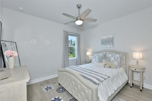 2407 W GRAY STREET, Tampa, FL 33609