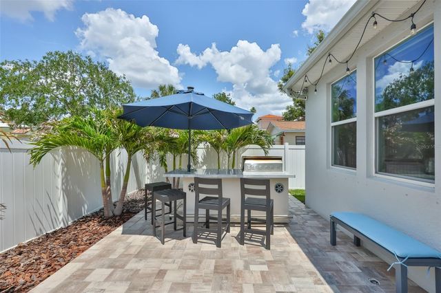 2407 W GRAY STREET, Tampa, FL 33609