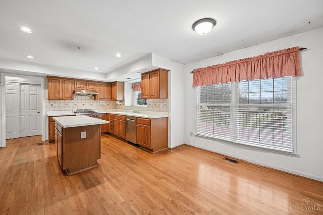 483 Vista Glen Drive, Springdale, OH 45246