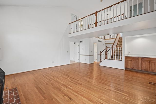 483 Vista Glen Drive, Springdale, OH 45246