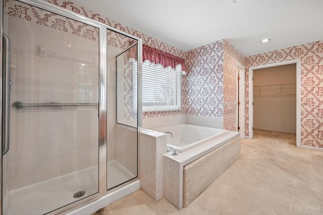 483 Vista Glen Drive, Springdale, OH 45246