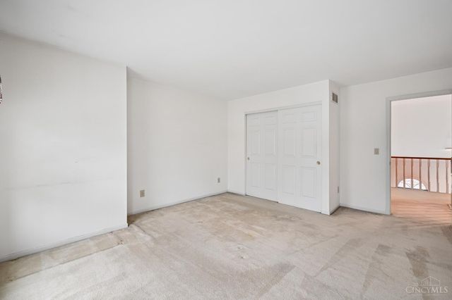 483 Vista Glen Drive, Springdale, OH 45246