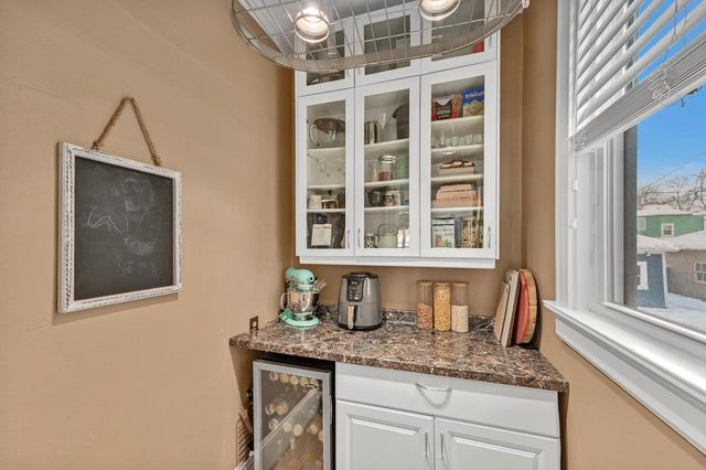 3054 N Newhall STREET, Milwaukee, WI 53211