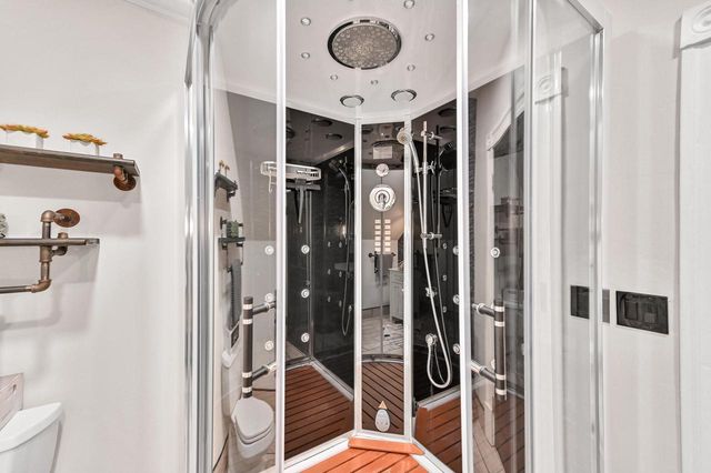 3054 N Newhall STREET, Milwaukee, WI 53211