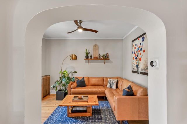 3054 N Newhall STREET, Milwaukee, WI 53211