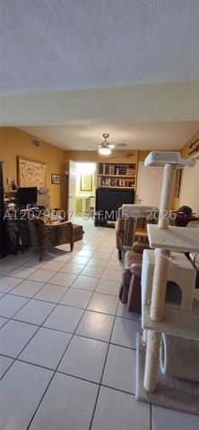 2728 N Garden Dr N 112, Lake Worth, FL 33461