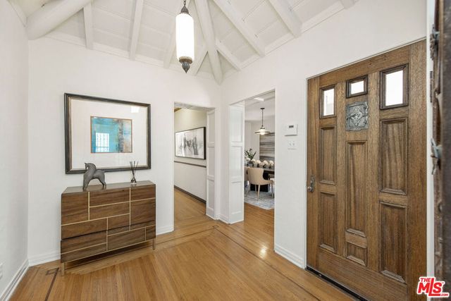1124 Alvira Street, Los Angeles, CA 90035
