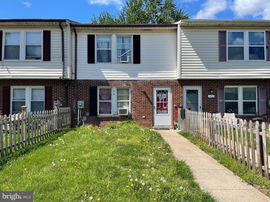 134 CARNIVAL DR, Taneytown, MD 21787