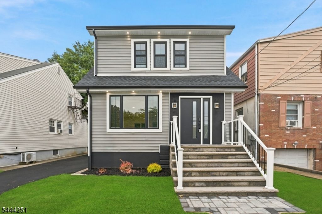 444 Joralemon St, Belleville Twp., NJ 07109