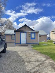 1452 LACEY STREET, Fairbanks, AK 99701