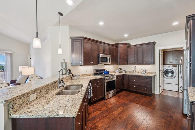 6795 Village Walk Lane, Deforest, WI 53532