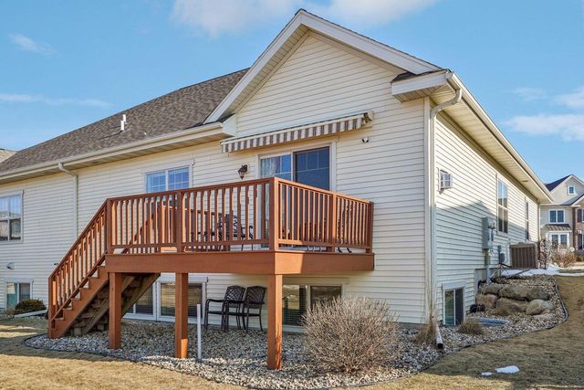 6795 Village Walk Lane, Deforest, WI 53532