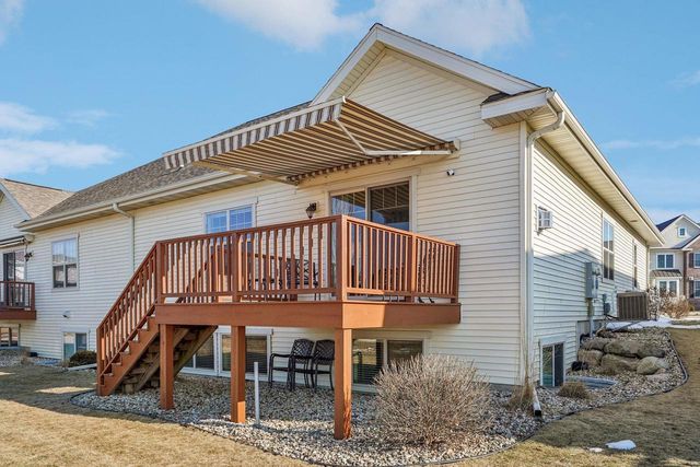 6795 Village Walk Lane, Deforest, WI 53532
