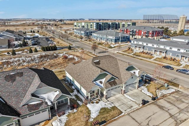 6795 Village Walk Lane, Deforest, WI 53532