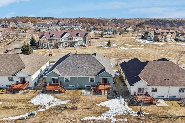 6795 Village Walk Lane, Deforest, WI 53532