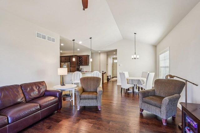 6795 Village Walk Lane, Deforest, WI 53532