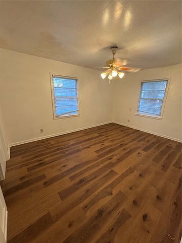 5128 Ira Street, Haltom City, TX 76117