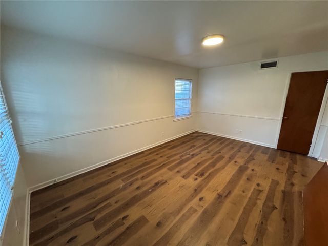 5128 Ira Street, Haltom City, TX 76117