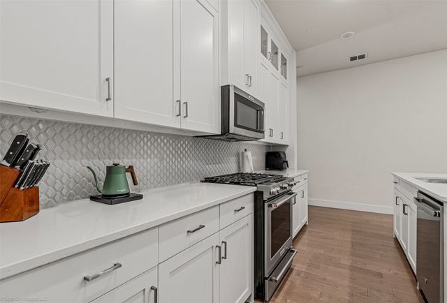 8327 Nunley Lane, Dallas, TX 75231