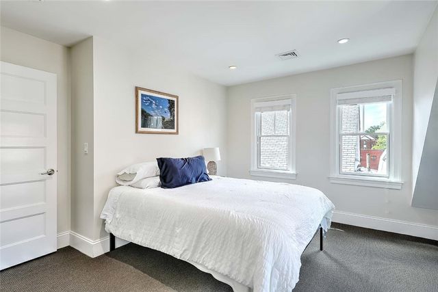 26 South Angell Street 3, Providence, RI 02906