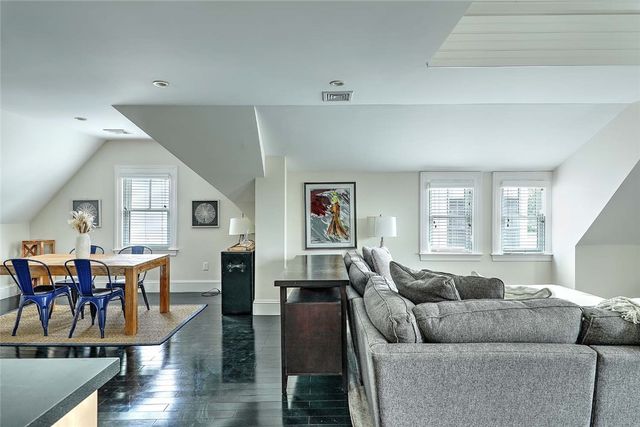 26 South Angell Street 3, Providence, RI 02906