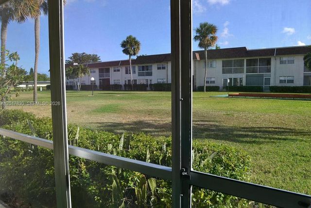 9855 Sandalfoot Blvd 308, Boca Raton, FL 33428