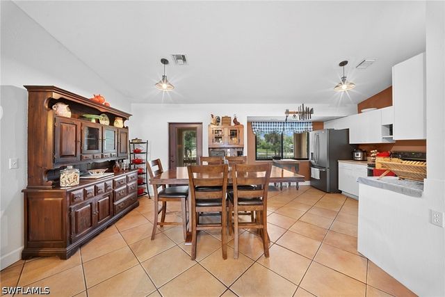 2795 12th AVE SE, Naples, FL 34117