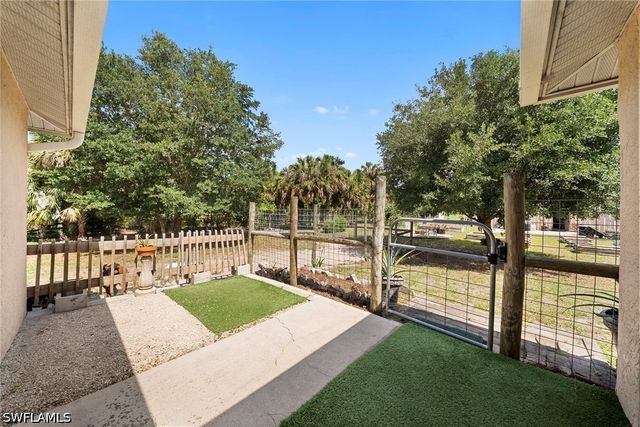 2795 12th AVE SE, Naples, FL 34117
