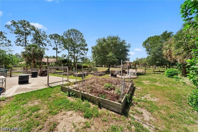 2795 12th AVE SE, Naples, FL 34117