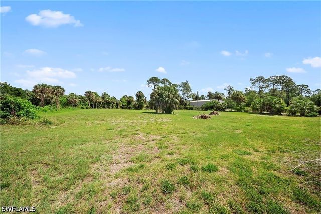 2795 12th AVE SE, Naples, FL 34117
