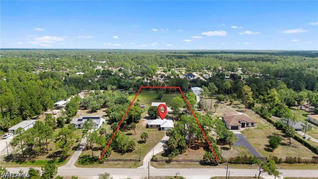 2795 12th AVE SE, Naples, FL 34117