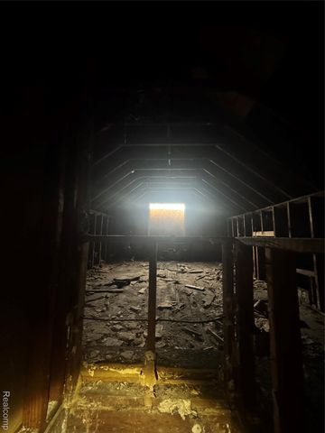 11624 Wayburn Street, Detroit, MI 48224