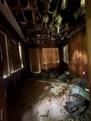 11624 Wayburn Street, Detroit, MI 48224