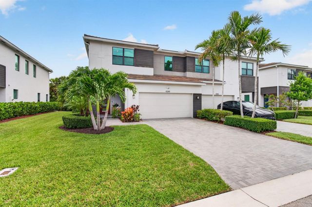 4349 Arcturus Lane, Lake Worth, FL 33467