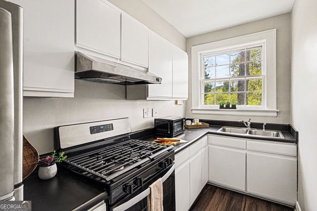21 Peachtree Memorial Drive NW 8A, Atlanta, GA 30309