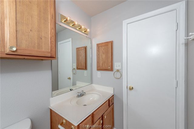 2109 Craftwood Place, Bryan, TX 77801