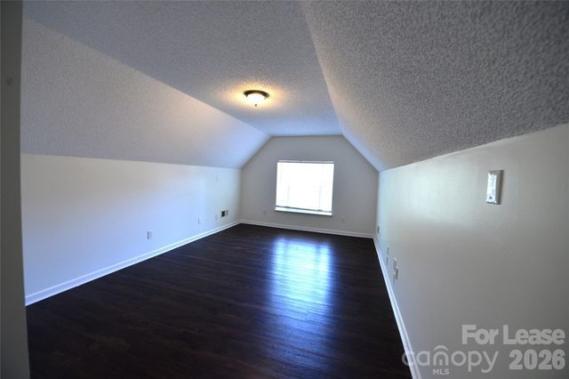 6043 Shining Oak Lane, Charlotte, NC 28269