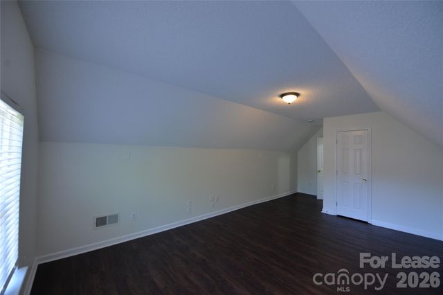 6043 Shining Oak Lane, Charlotte, NC 28269