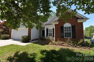 6043 Shining Oak Lane, Charlotte, NC 28269