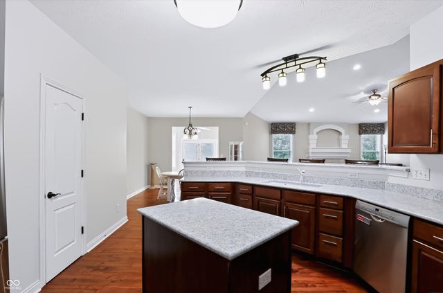 3205 Tantara Bend, Carmel, IN 46032
