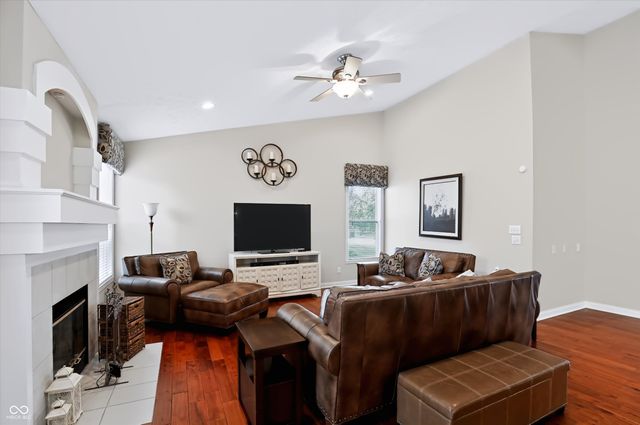 3205 Tantara Bend, Carmel, IN 46032