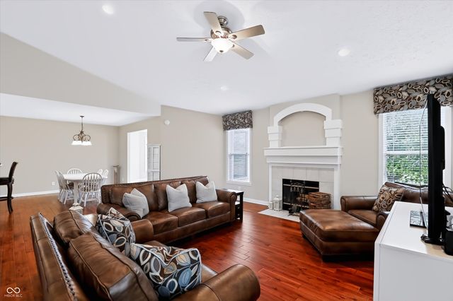 3205 Tantara Bend, Carmel, IN 46032