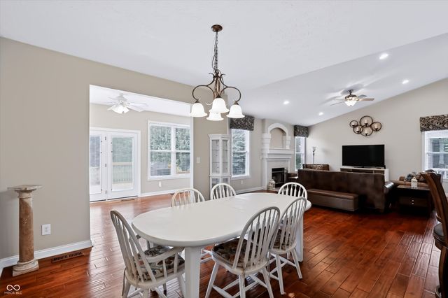 3205 Tantara Bend, Carmel, IN 46032