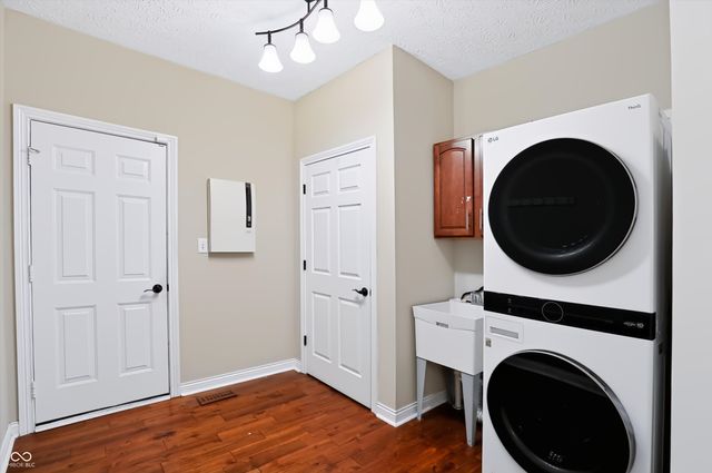 3205 Tantara Bend, Carmel, IN 46032