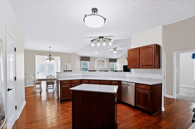 3205 Tantara Bend, Carmel, IN 46032